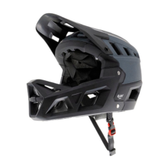 casco patinete