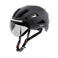 casco con visera
